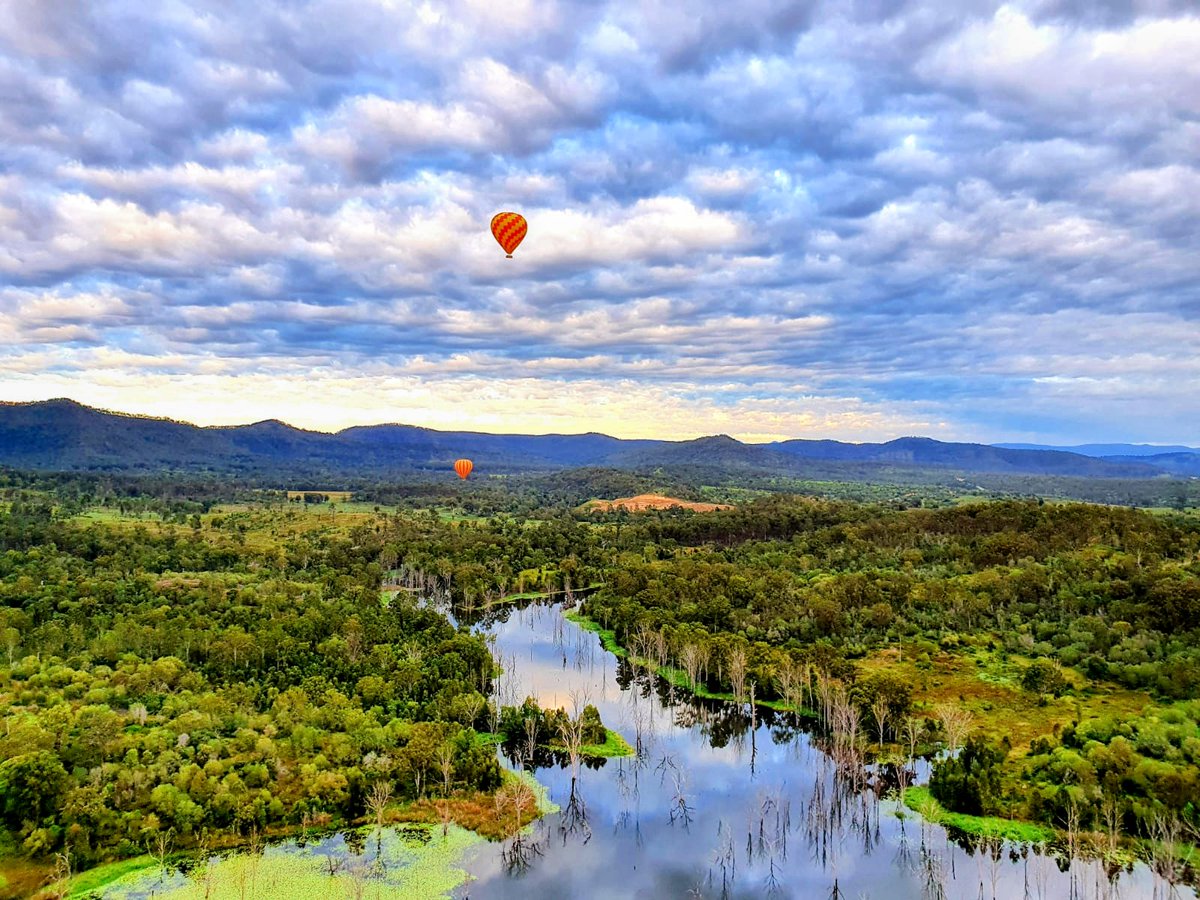 熱気球 オーストラリア まさに大自然を上空から丸かじり すごいぞ気球 Have A Happy Day がんばろqld 企業公式が地元の天気を言い合う ケアンズ大好き オーストラリア ケアンズ ゴールドコースト 気球 朝活 バケットリスト アドベンチャー 熱気球 オーストラリア まさに大自然を上空から丸かじり すごいぞ気球 Have A Happy Day がんばろqld 企業公式が地元の天気を言い合う ケアンズ大好き オーストラリア ケアンズ ゴールドコースト 気球 朝活 バケットリスト アドベンチャー