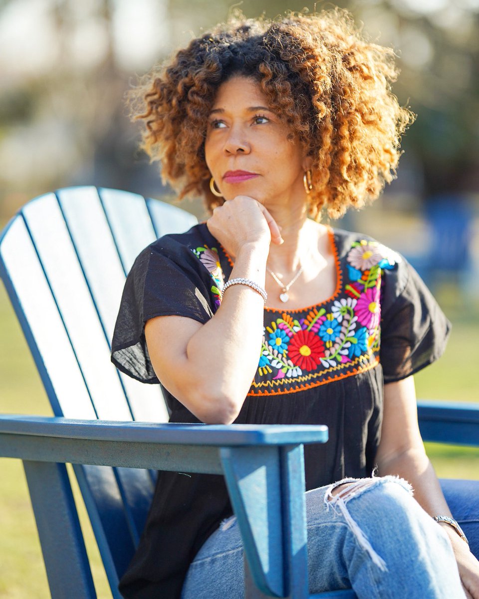 She believed in herself and knew she could do it and now she’s all about it 🙌🏽 #selflove #selfactualization #actsoflove #Manifest #Peaceful #brightfuture