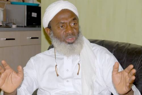 SaharaReporters's tweet photo. Nigeria Needs More Pantami's In Power, You’ll Regret It If He Leaves, Gumi Warns |Sahara Reporters
Gumi, a Kaduna-based Islamic preacher who had consistently called for negotiations with bandits stated that Pantami was not sympathetic towards...
READ MORE: https://t.co/xUw71WjQFG https://t.co/9R9CGxnMNR