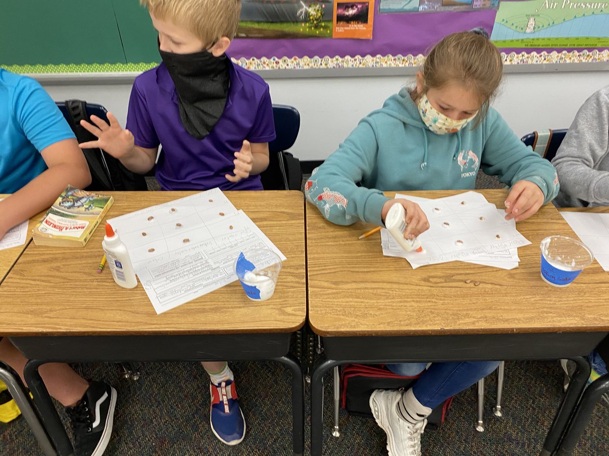 robinbishop62's tweet photo. Ss conducted an experiment on adhesiveness. We reviewed variables, control group, and properties of matter. #BESDreamsbig #BESLimitless https://t.co/fs7YfsAEPy