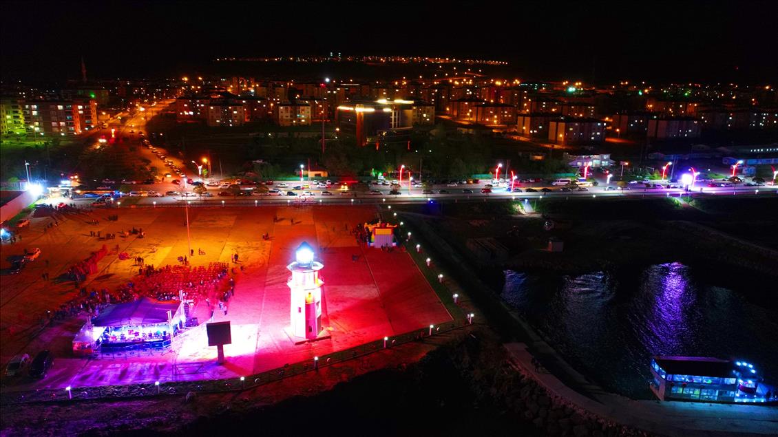 Güzelliğe bakarmısınız