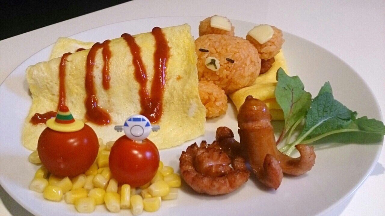 F組男子 レッド おはようございます 昨日の夜 可愛いアンパンマンのキャラ飯を見て ふと自分も作りたくなりました 今日の晩御飯は パパ飯作ろうかな キャラ弁 デコ飯 アンパンマン オムライス ドレスドオムライス リラックマ
