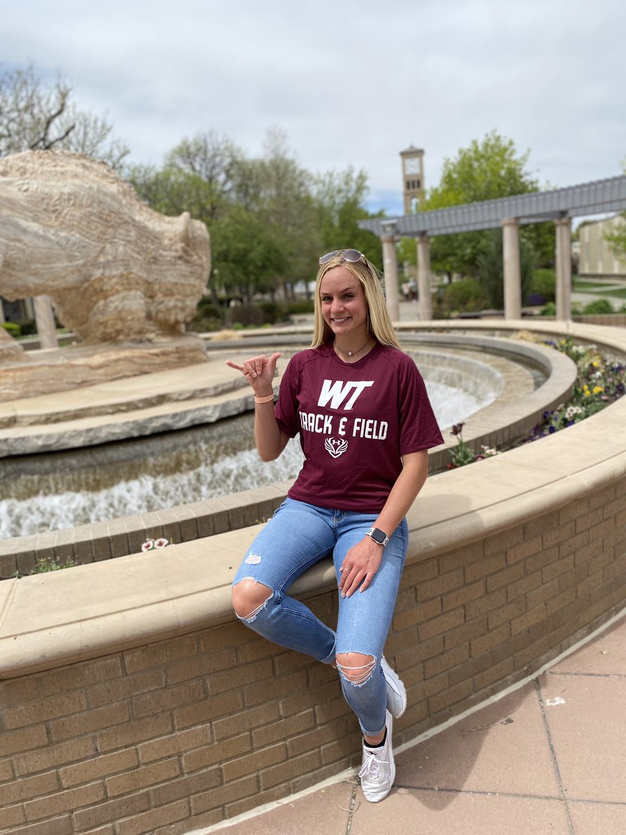 jcmurray2002's tweet photo. so excited to announce that i will be committing to west texas a&amp;m university to run track! im excited to further my athletic and academic careers at the university, go buffs!!🦬🤍 https://t.co/FOL0xmxBW1