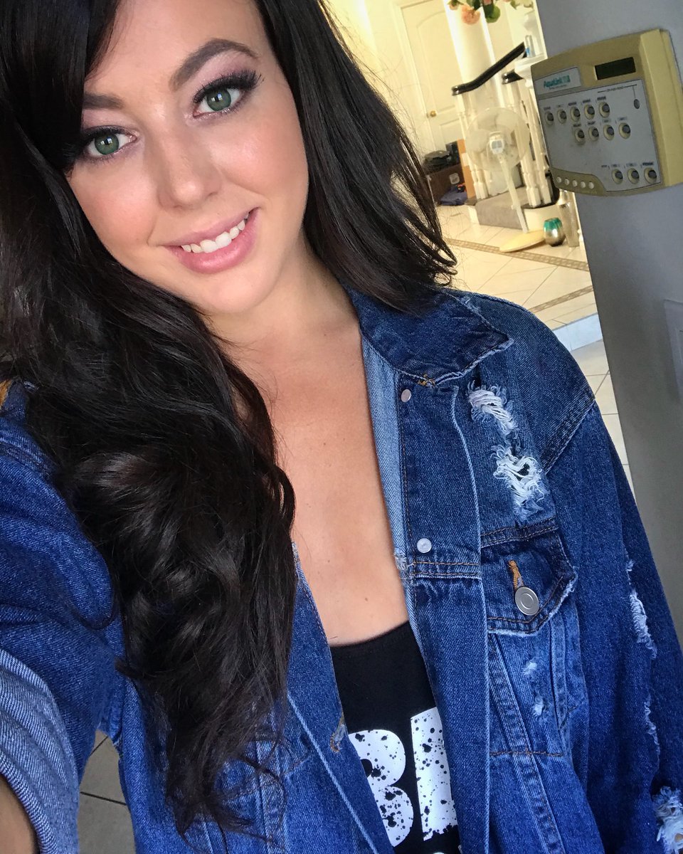 GreigLove tweet picture