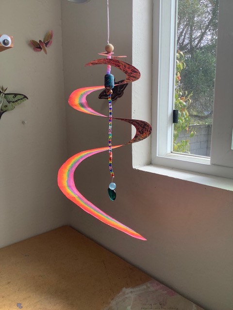 YACstudios's tweet image. Learn to make your very own spiral mobile in our newest virtual workshop with YAC artists Marcia Perry and Raven Cook! This is such a fun project for all ages!
yacstudios.org/blog/videos/sp…
#artprojects #doartbekind #mobileart