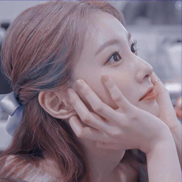 Hi-! I'm Shizuu

Fambets? Dm,spam boleh..
Mutualan?Rt dan like

#rp #mutualan #roleplayer #roleplayerkpop #roleplayertwt