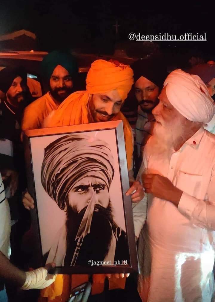 simbrar01's tweet photo. 26 ਸਤੰਬਰ ਸੰਭੂ ਮੋਰਚਾ ਆਰੰਭ ਹੋਇਆ, 26 ਨਵੰਬਰ ਦਿੱਲੀ ਪਹੁੰਚੇ, 26 ਜਨਵਰੀ ਲਾਲ ਕਿਲਾ ਘਟਨਾ 26 ਮੋਗਾ ਕਾਫਲਾ ਬਾਪੂ ਜੀ ਨਾਲ 26 ਦੀਪ ਦੀ ਰਿਹਾਈ। 
ਸੱਚਮੁੱਚ ਕੋਈ ਕਲਾ ਹੈ 🙏🙏🙏🙏🙏 https://t.co/FkGnEVGt0L
