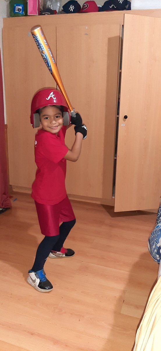 Anttoniior's tweet photo. Gracias a Ustedes no se imaginan la emoción de mi pequeño que es fanático de Acuña jr. Del diganle que  no, y del Sabroooooso @LuisAlvarez_1 @EJerezESPN @ESPN_Beisbol #MLBxESPN https://t.co/DD7lKcH7z7