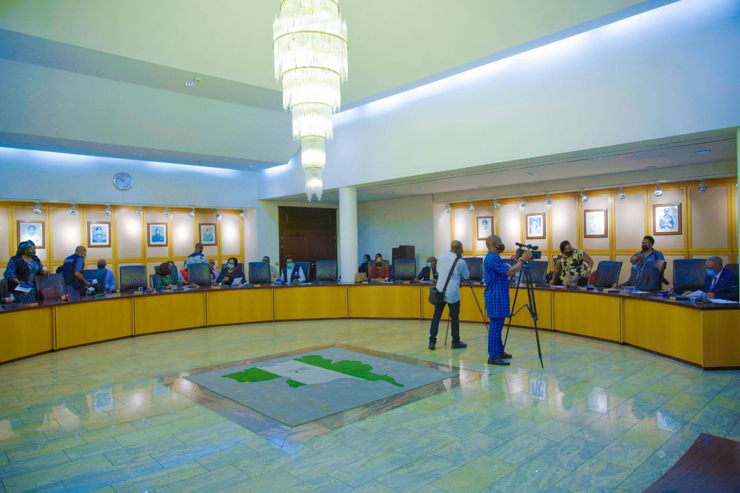 W. Kazadi Mulombo tweet media