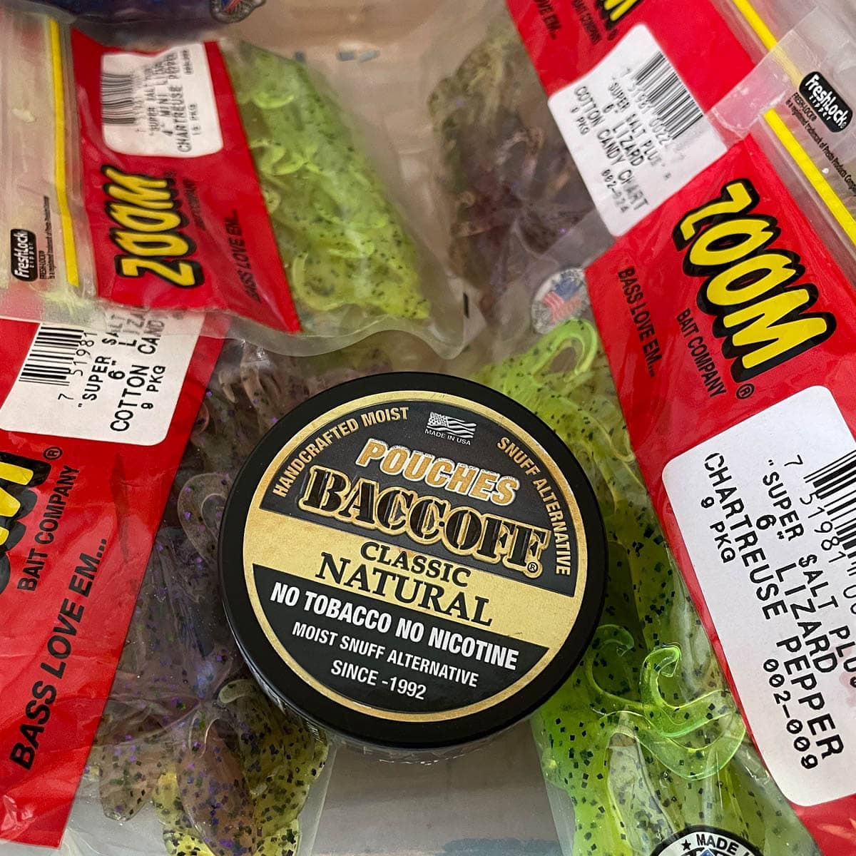 BaccOff_Snuff's tweet image. Fishing Essentials.  Time is running out to get Classic Natural Pouches for 10% OFF code: NATURAL (link in bio)

#BaccOff #packdipspit #spitblack #dippers #dipperforlife #mudjug
#fishing #fishingbait #zoombaits #fishinglife #fishingislife #fishingaddict #fishing🎣  thezoombaitcom