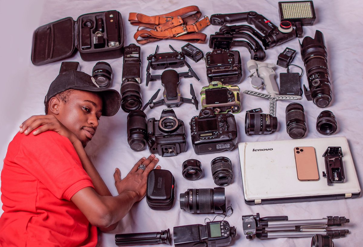 Majeeda_studio's tweet photo. If you look at what you have in life, you'll always have more. If you look at what you don't have in life, you'll never have enough.
Alhamdulillah 
May Allah continue bless us. #photographer https://t.co/qKlEKHROLB