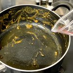 昨日知りたかった カレーなどのギトギト鍋を洗うときにスポンジが死なずに済むライフハック 色々な応用方法も Togetter 昨日知りたかった カレーなどのギトギト鍋を洗うときにスポンジが死なずに済むライフハック 色々な応用方法も Togetter