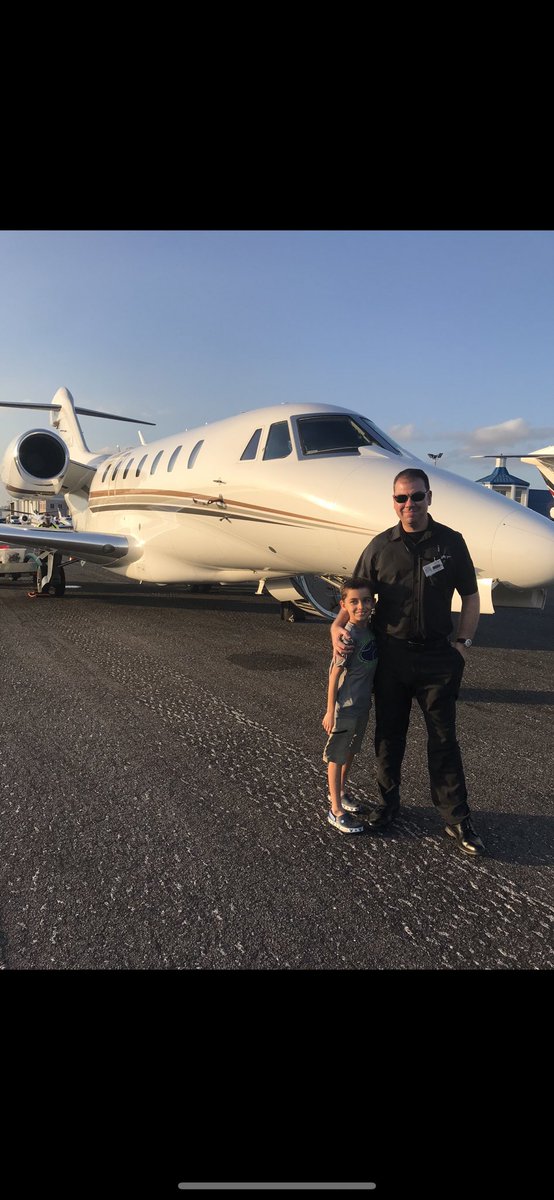melodee1578's tweet photo. #WorldPilotsDay #xojet https://t.co/s3JhgNzOSR