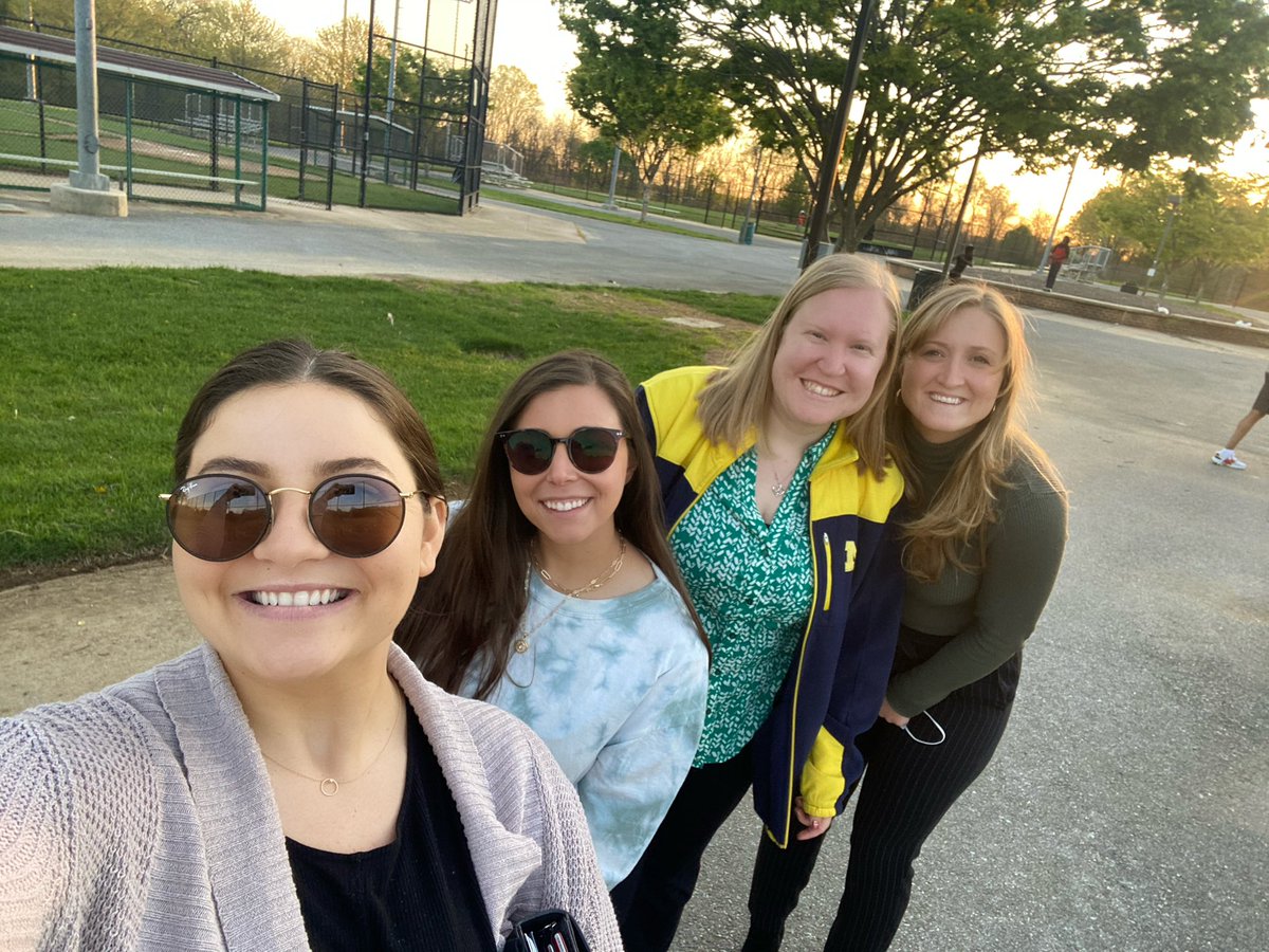 Miss Anagnostiadis tweet media