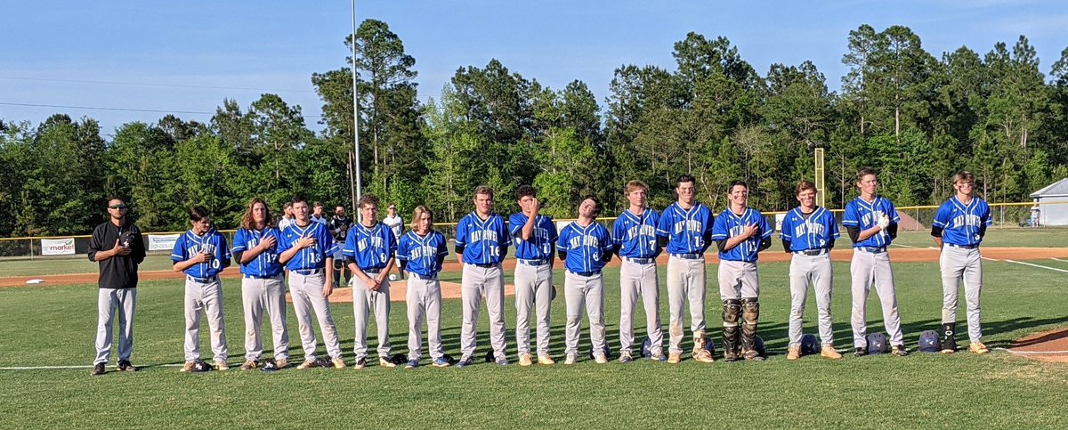 Sharks win 7th straight game tonight. Big 11-1 win over Colleton County with a rematch at Landshark Park at 6:30 on Wednesday. ⚾🦈 #quietconfidence