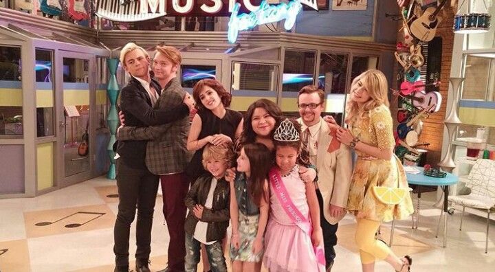the austin & ally cast being bffs - a thread