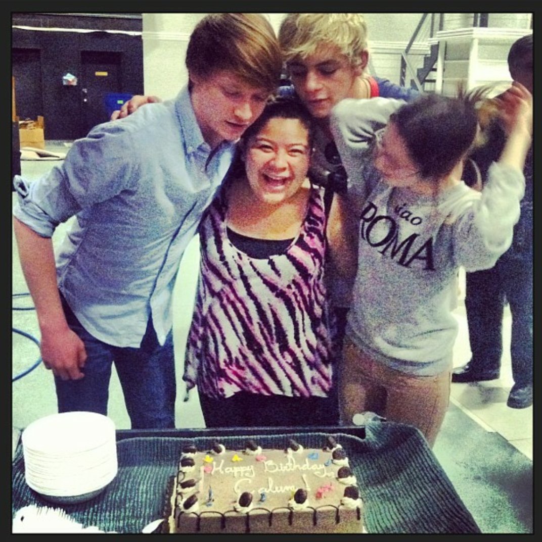 the austin & ally cast being bffs - a thread