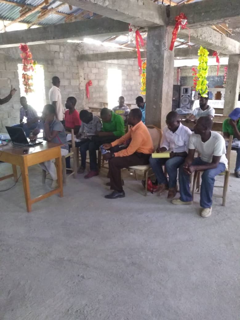 Home Roots Foundation tweet media