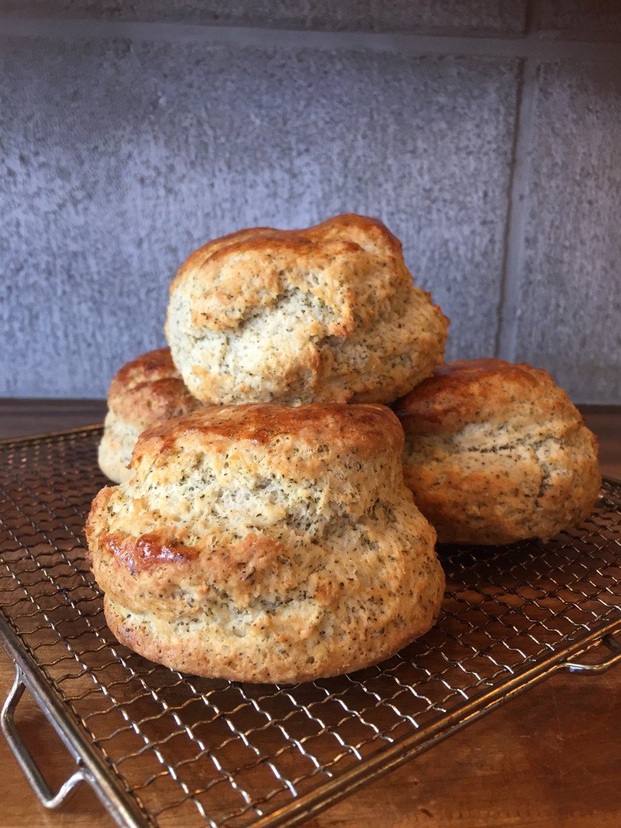 MomoMargo's tweet photo. ▲▽Scone's Market▲▽本日12:00-15:00@目黒区中央町1-11-2
数量限定のため、お早めに〜😋
@gakudaidai 
#スコーン
#海外子供服MARGO https://t.co/FK1pKBWCPU