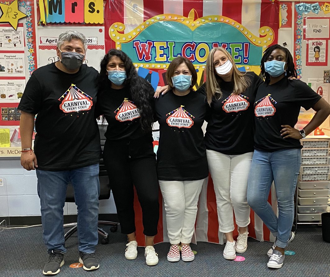 seannettie's tweet photo. Kicking STAAR prep weeks carnival style with the best team ever!! #teamgoals #3rdistheword @SheridanCFISD @CFISD_ELAR2_5 https://t.co/CyfXyn7FyB