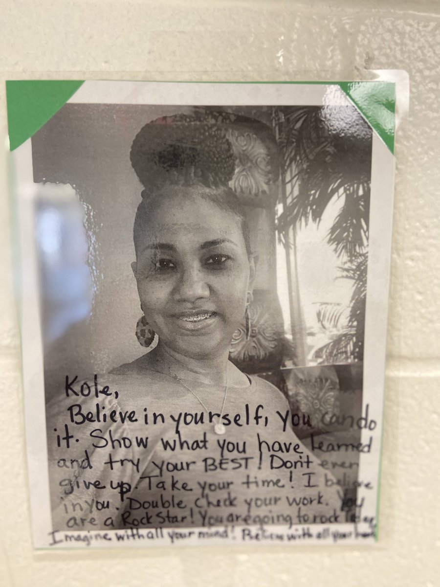 Love seeing the motivational messages to our students from their parents! #GlowGrow2.0 #LEAP2025 #BelieveInYourself @DES_ISTHEBEST