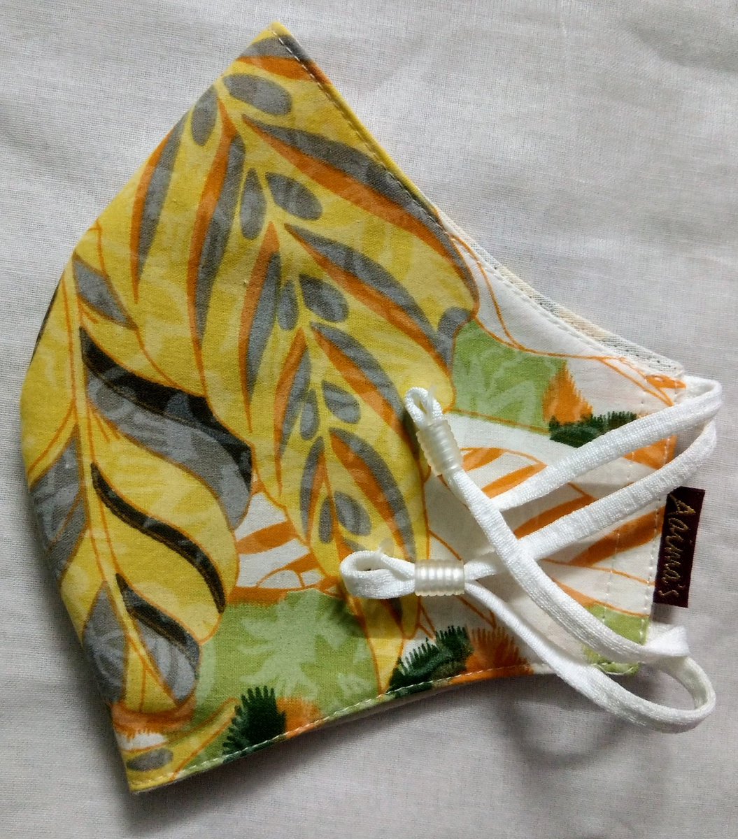 AaimaLove's tweet photo. Doctors advised to #WearAMask even when you are home. The #virus is sparing none, please take care #Aaima #maskupodisha #COVID19 #COVIDEmergency #facemask #hamdmademask https://t.co/FLfpb1iVsD