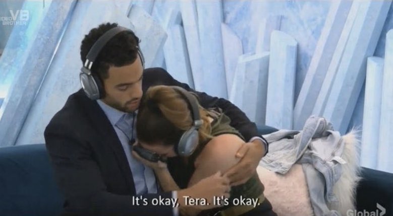 TeraGillen's tweet photo. I just want to give a big thank you to @JedsonBBCAN9 
All class, all heart. You were there for Tera when she was shaken up pretty hard.  And the game didn’t matter then. 
Me and my kiddos cannot thank you enough  🙏🏼  
Your future is bright
 #bbcan9 @BigBrotherCA @arisacox https://t.co/zk6hmQEuPs