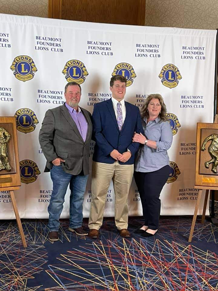 Congratulations to Ernest Ceasar for winning the Offensive Willie Ray Smith award. Also congratulations to Payton Martin for being a defensive nominee. It is a great day to be a Buc!