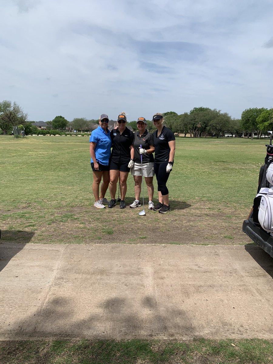 GHS Golf tweet media