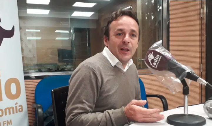 IntercafeRadio's tweet photo. #POLITICA @Hectogonz, pte de @_APPV_, señala que a pesar de que la intención de voto favorece al Botànic, el panorama puede cambiar en las próximas elecciones autonómicas. #tempsderadio
☕️En #Intercafe de @intereconomiarv
https://t.co/EFkcgoKs02 https://t.co/cWWEFBtX8Q