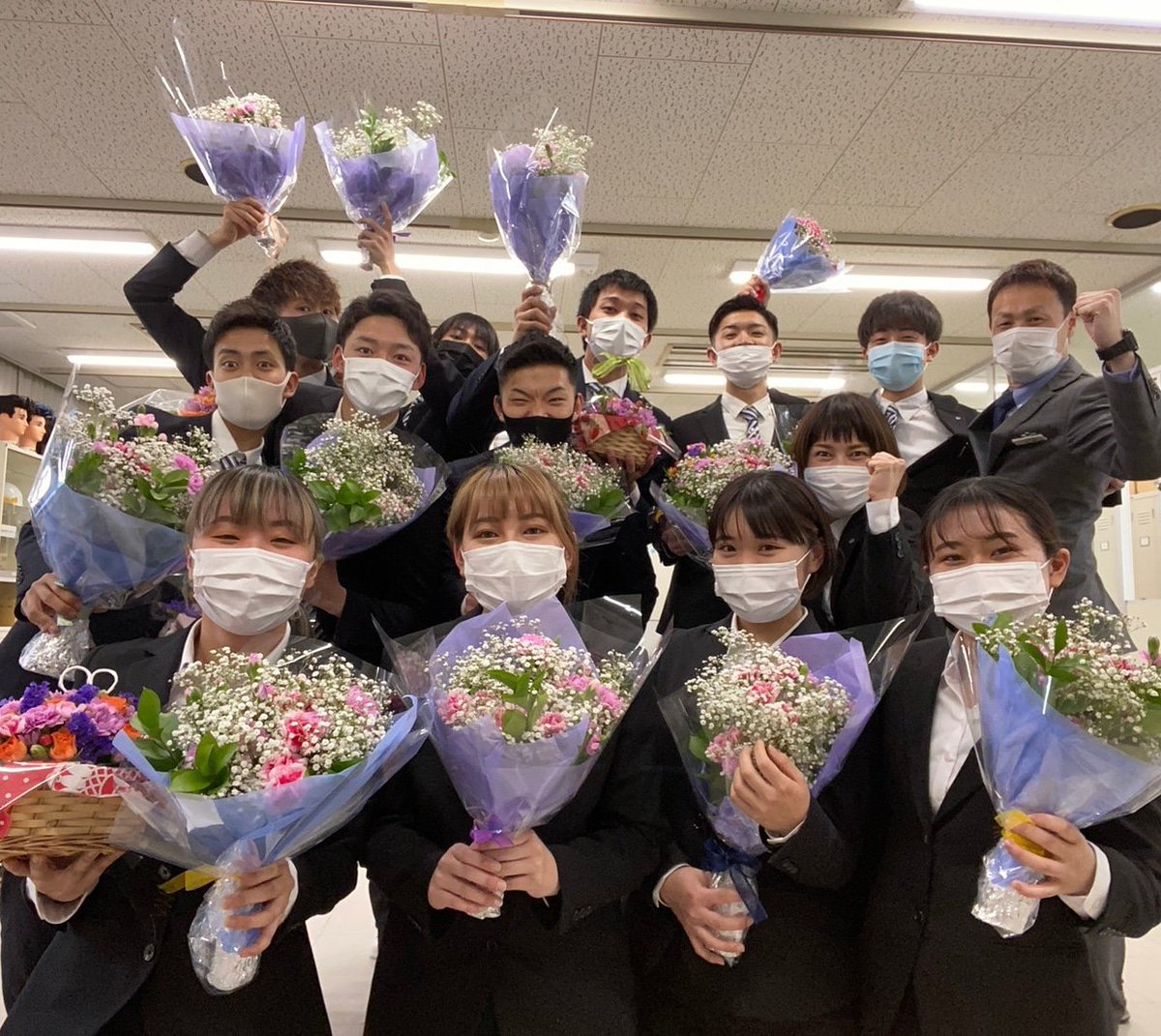 高津理容美容専門学校 理容科 Kozu Barber Twitter 高津理容美容専門学校 理容科 Kozu Barber Twitter