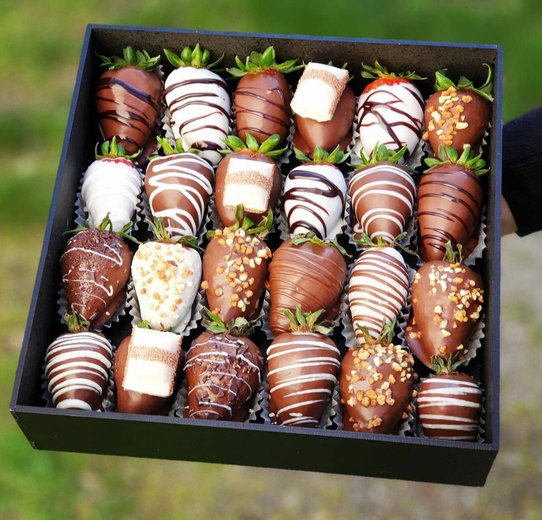 VUKANA4's tweet photo. Mmmmm jagode i čokolada
#strawberry #chocolate #fruitchocolate #mood https://t.co/thK50OsWqS