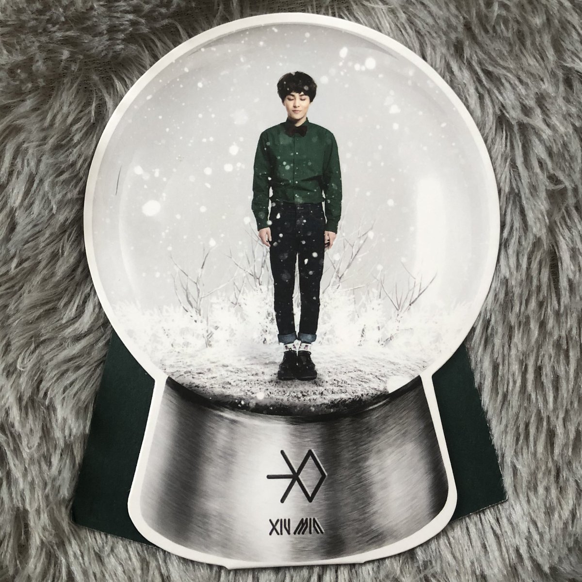 WTS Xiumin photocard / pcXOXO Miracle in December snowglobemasih mulus bgtt official album dm for details! #wts  #exophotocard  #xiuminphotocard  #xiuminpc  #xiumin