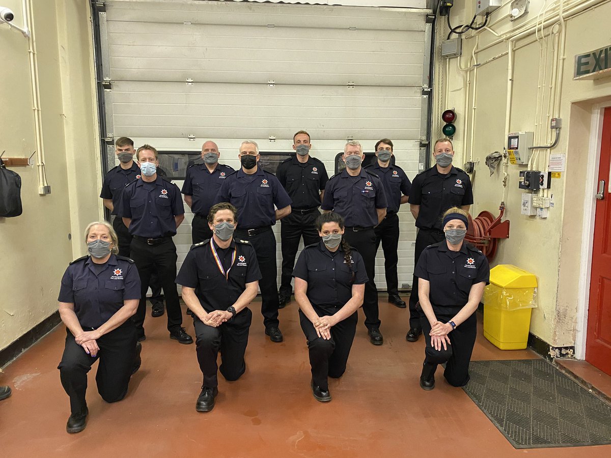 Then got over to #Markate for their on-call training night. Inspiring to listen to the experiences of the crews, from a FF with 44 years in to their newest who joined 3 weeks ago. Proper team ethos, local pride &amp; diverse crew making a difference in their community. <a href="/MarkyateFire/">Markyate FireStation</a>