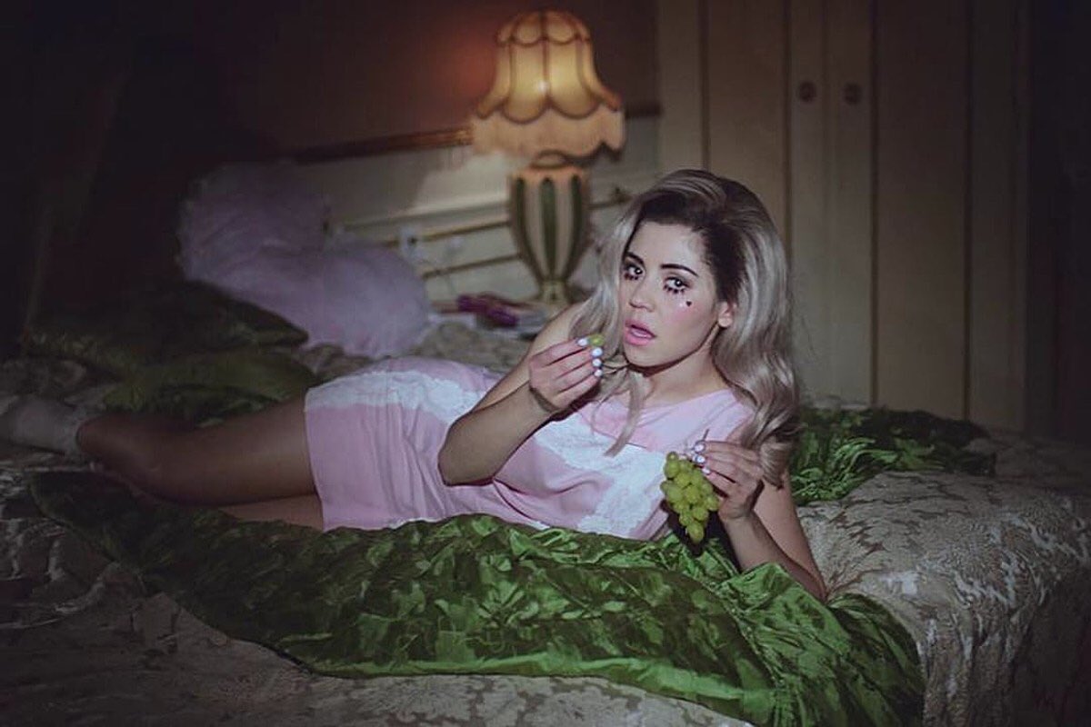 MARINASPHERE 🌍 on Twitter: "9 Years of Electra Heart! 💞 https://t.co...