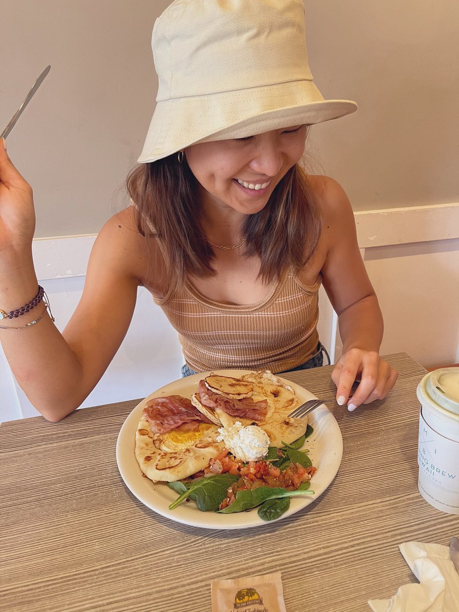 ハワイのオススメの
ご飯たちを紹介したよ
みんなはハワイの美味しい
レストランどこがすき？