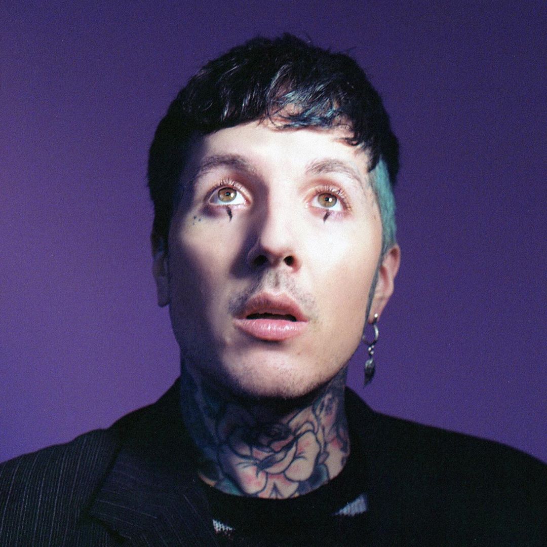 colorful oli sykes : a quick thread /safe