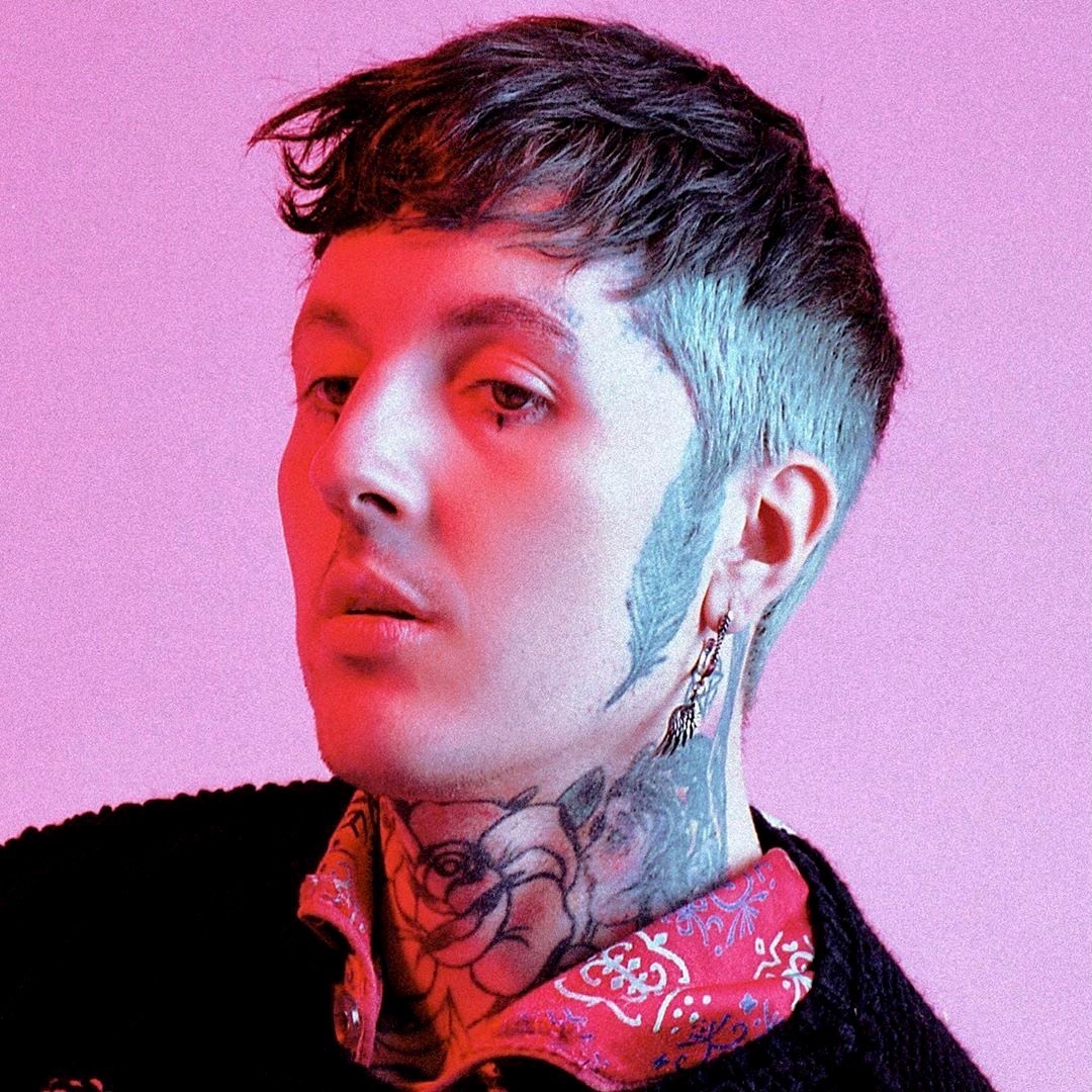 colorful oli sykes : a quick thread /safe