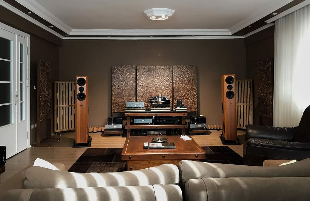 Listening rooms. лучшие инсталляции hi-end hi-fi. акустика kharma enigma veyron. комната прослушивания аудиофила. Listening room hi end.