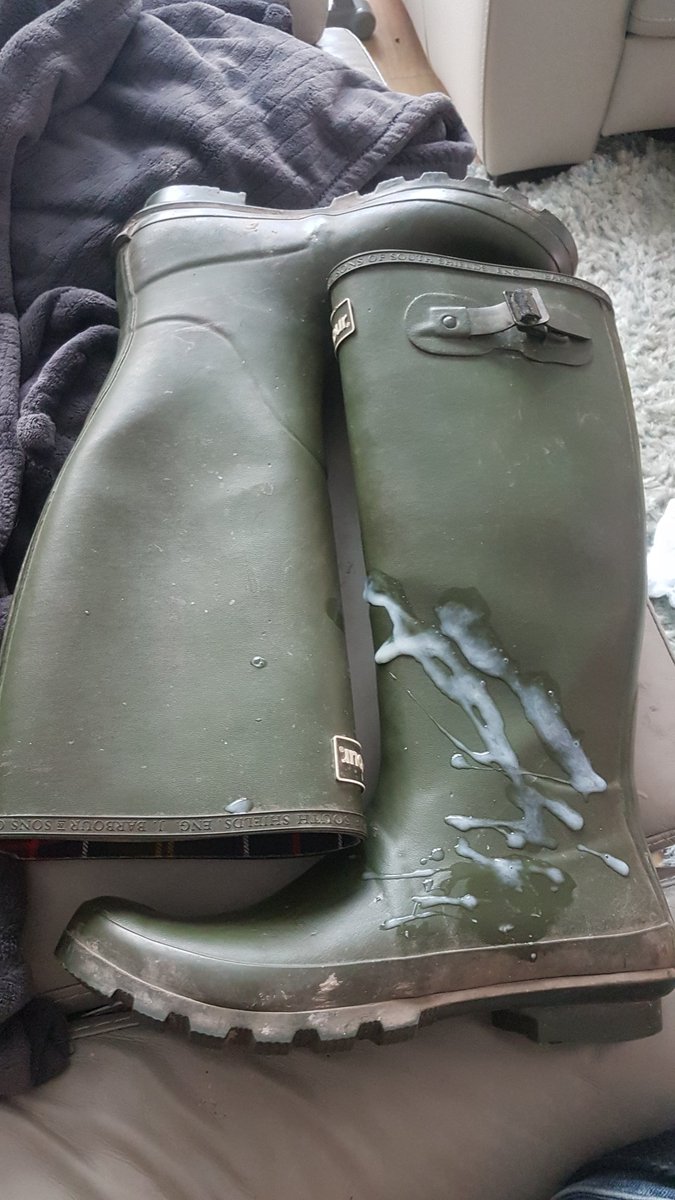 Felt so good! 💦💦💦💦💦 #wellies #cum #barbour