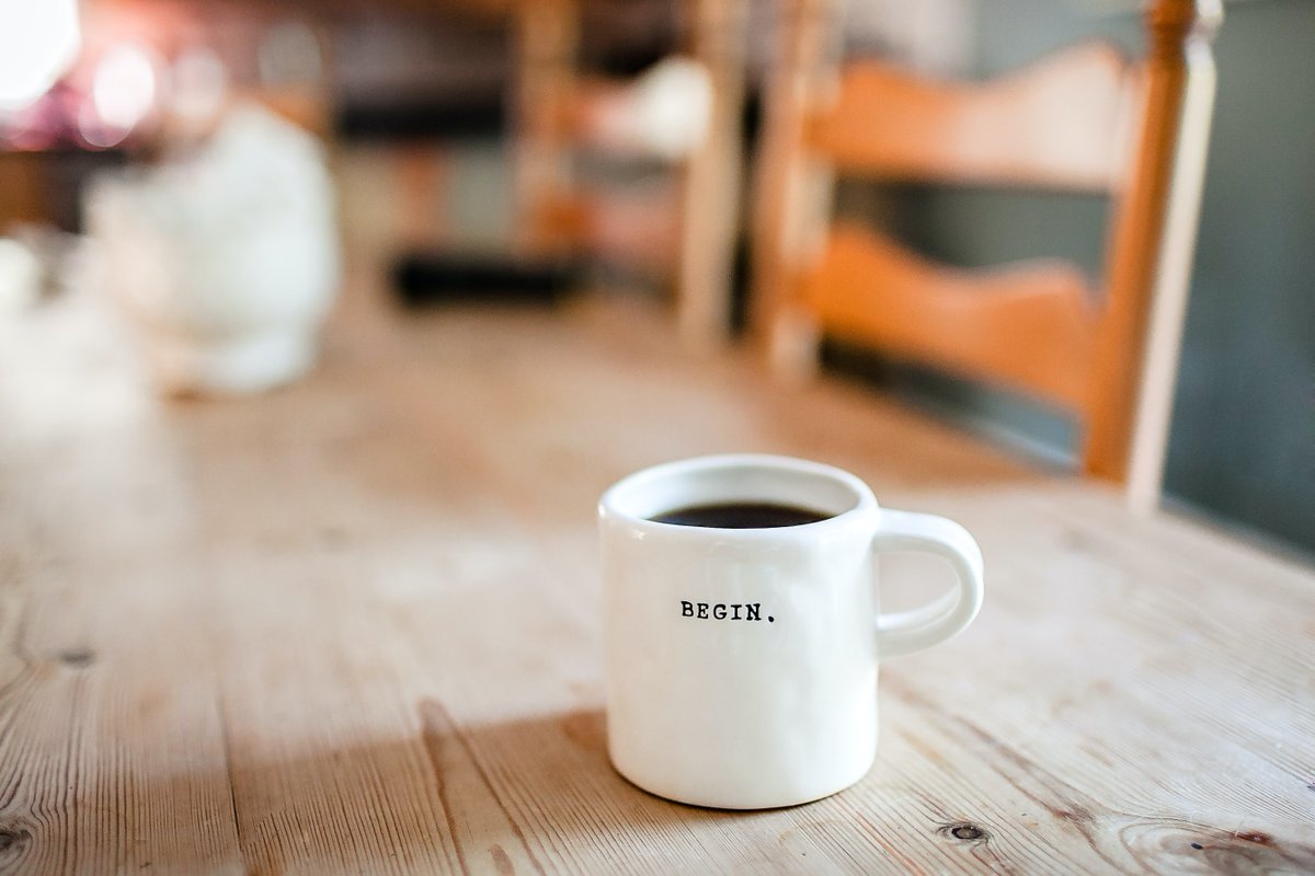 Wellbeing Wednesday: Use the future self mindset to become a better writer: writingcooperative.com/use-the-future… [from @camwritinghub]