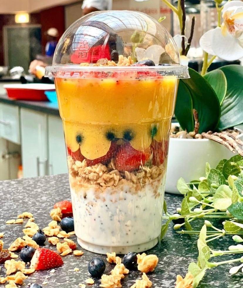 YanayaLifestyle's tweet image. So @terrymap1 asked us how many Retweets it would take for us to deliver lunch to Village 6? We've decided, if you give us 1000 Retweets &amp;amp; get us to 3000 followers we'll deliver Terry that Yanaya wholesome goodness today! #ItWillEndInHealth