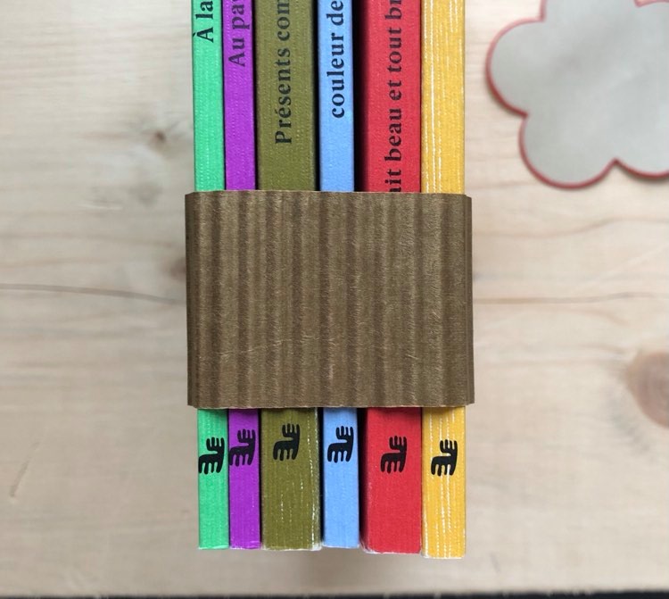 AnnikaParance's tweet photo. Plus qu'une semaine avant l'arrivée de PAS DIRE en librairie, le 7e Sauvage. 
Né en 1999, Baptiste Thery-Guilbert a déjà une écriture percutante. 
@les_libraires https://t.co/zCplEJOdwB ⤵️ 
https://t.co/RecT9vKTJu https://t.co/lkZZARCIoY