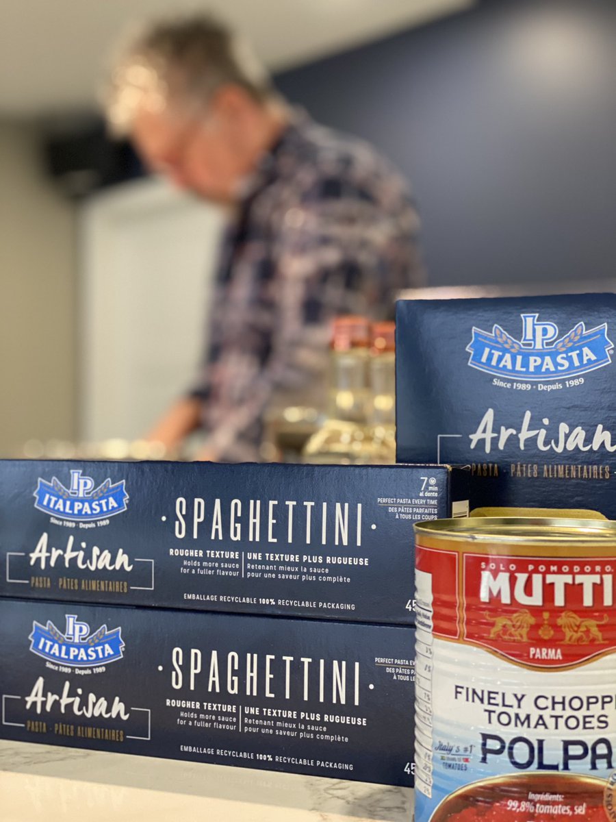 Can't wait for 8:20 <a href="/CHCHTV/">CHCH TV</a> MorningLive Smells amazing here! <a href="/AnnetteHamm/">Annette Hamm</a> @bobcowanchch