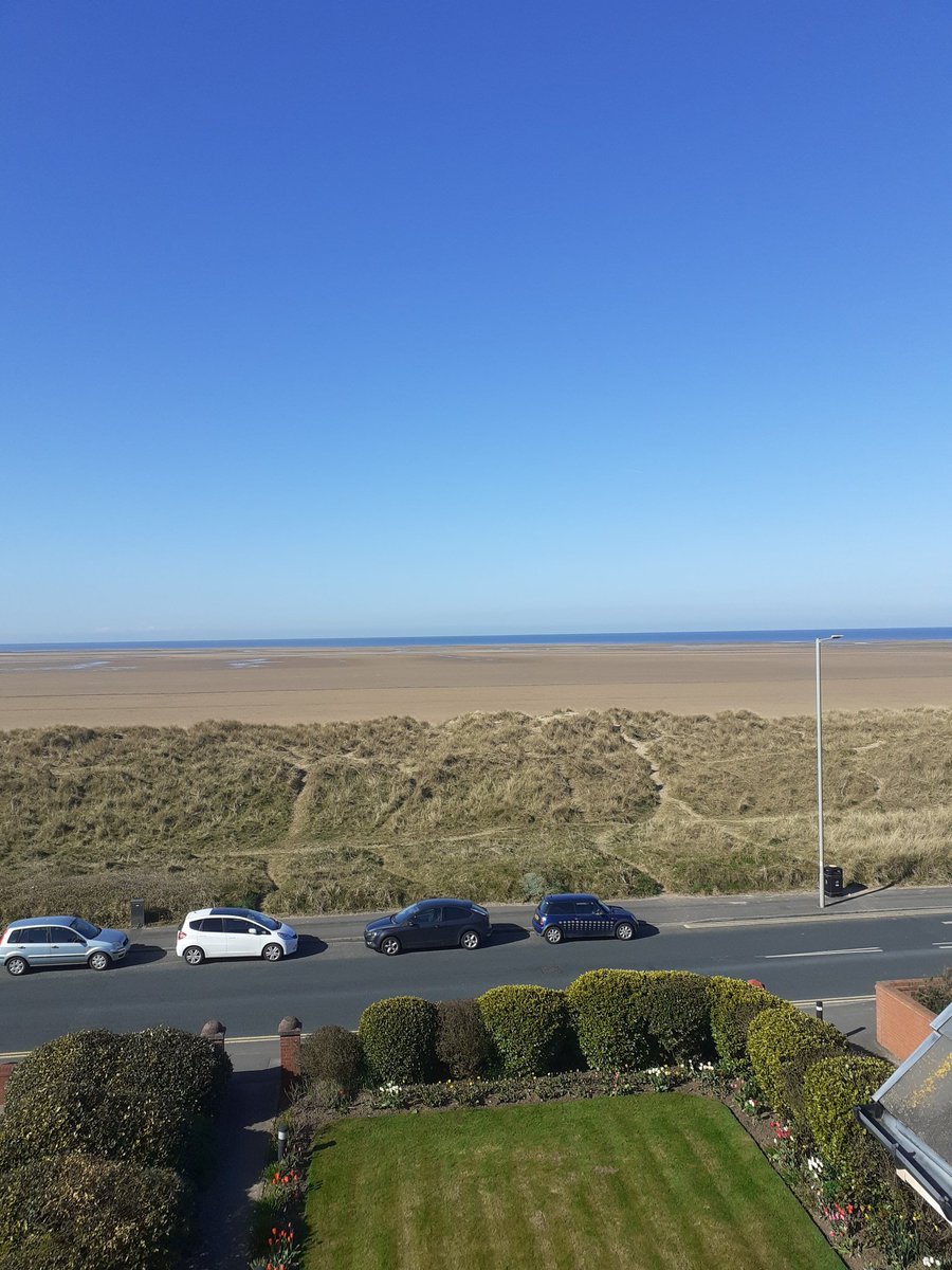 BeardallPaul's tweet image. What a view, work today French doors on a penthouse, gotta love the #fyldecoast #awesomeviews #hometown