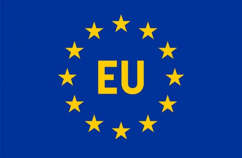 #WorldNews #COVIDstrickeneconomy #EUmemberstates EU to borrow € 800 billion to fund recovery from COVID-19 dlvr.it/RxkGK0