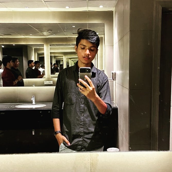YdavPrince's tweet photo. #NewProfilePic https://t.co/5wPXzwvVA2