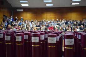 🛑<a href="/akademska_masa/">MASA</a> smatra da se imenovanjem članova Saveta <a href="/FPN_Beograd/">FPN Beograd</a> iz redova izvršne vlasti, kao i  još uvek aktivnih studenata doktorskih studija na Fakultetu <a href="/SerbianGov/">Serbian Government</a> nastavlja sa politikom gušenja akademskih sloboda 👇👇👇
akademska-masa.org/saopstenje-mas…