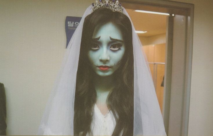 feelabout8964's tweet photo. Tim Burton's Corpse Bride (COS)
#TimBurtonsCorpseBride
#이수혁 #쯔위
#LeeSooHyuk #TZUYU
#트와이스 #TWICE
#李洙赫 #子瑜
❤️their visual impact! https://t.co/j0jlMl6aHe