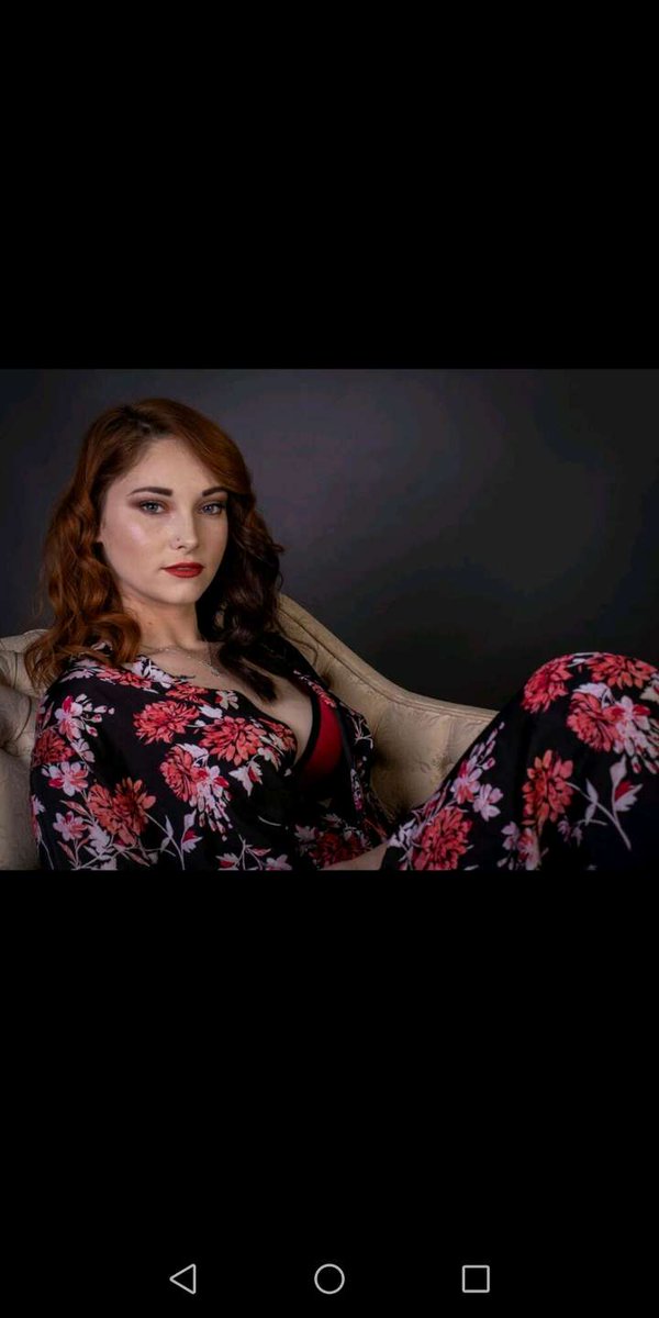 A month and a half post baby and I honestly cannot wait to get back to shooting 😍